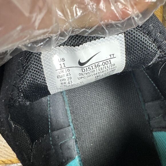 Nike Air Max 270 Shoes Mens Size 11 Black Green Blue DJ5136-001 Sneaker Running - Picture 12 of 12